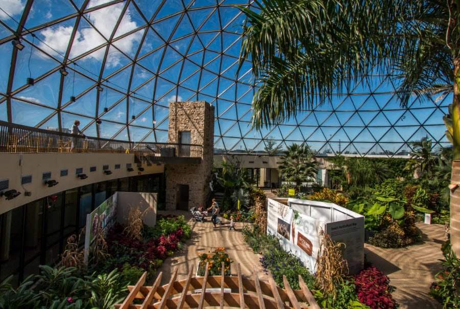 Greater Des Moines Botanical Garden, United States